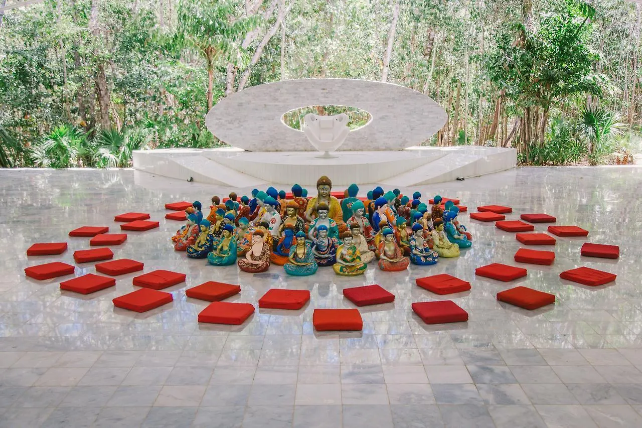 Ozen Resort Playa del Carmen 0*,